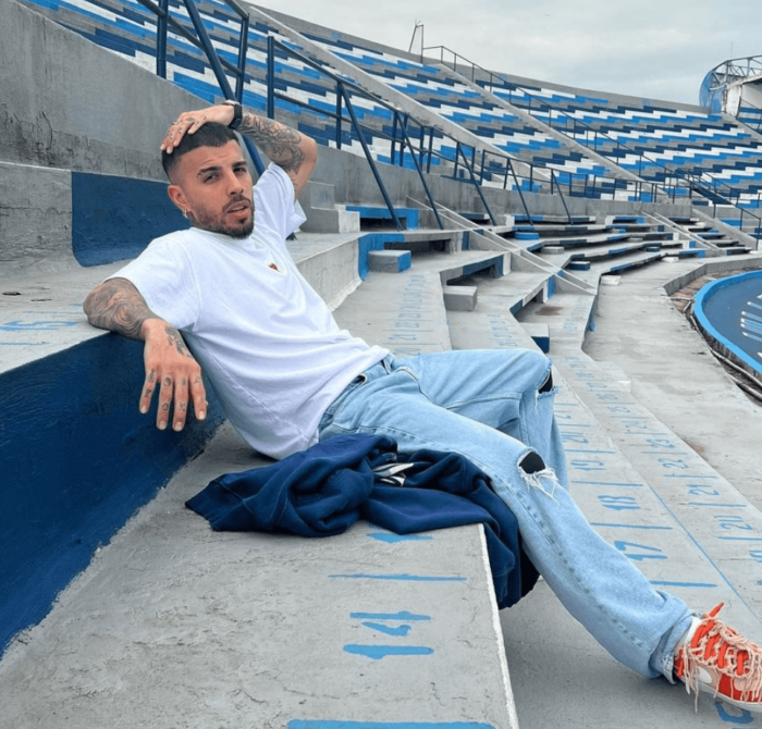 Rauw Alejandro se defiende de las críticas tras actuación en Costa Rica