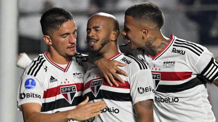 Sao Paulo derrotó a Atlético Goianiense por penales para alcanzar la final