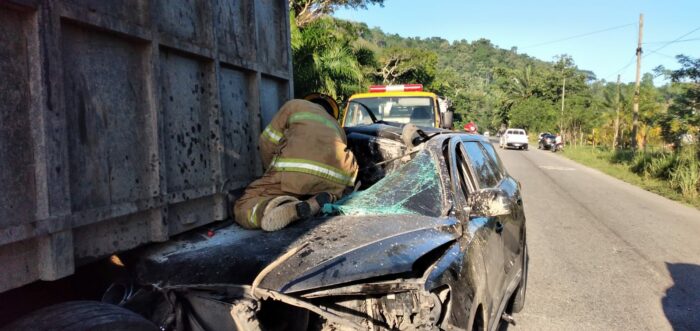 Cinco muertos deja fatal accidente vial en el desvió hacia el Triunfo de la Cruz, Tela