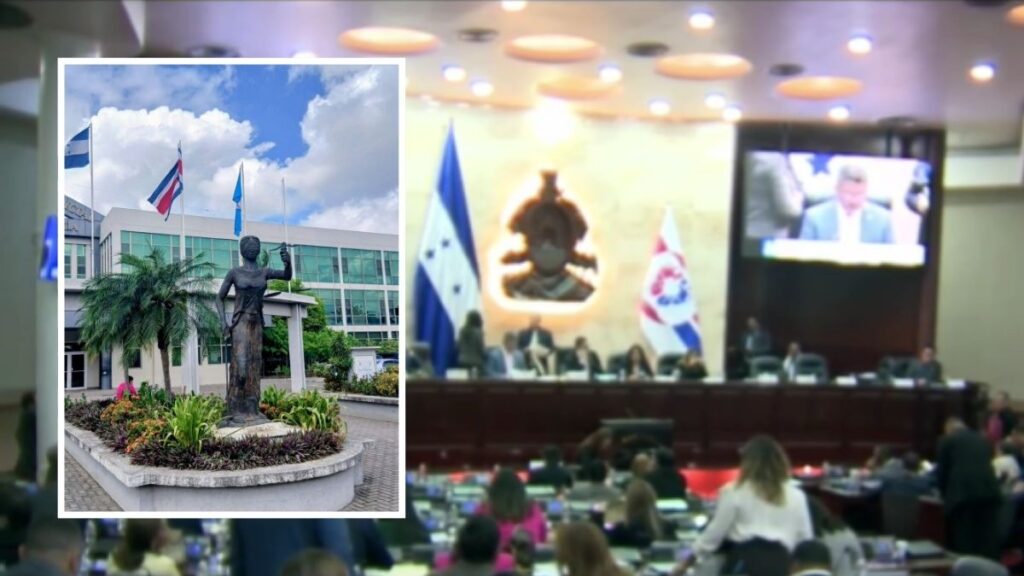 Fachada Poder Judicial y sesión del Congreso